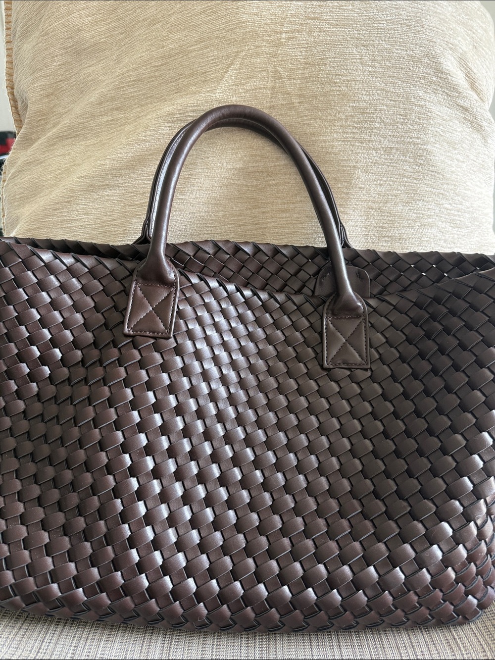 Woven Duffel Tote Bag in Dark Brown